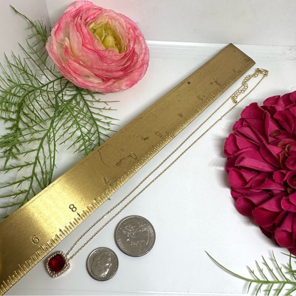 NEW⚜️ Red Crystal Charm Necklace - Picture 9 of 9